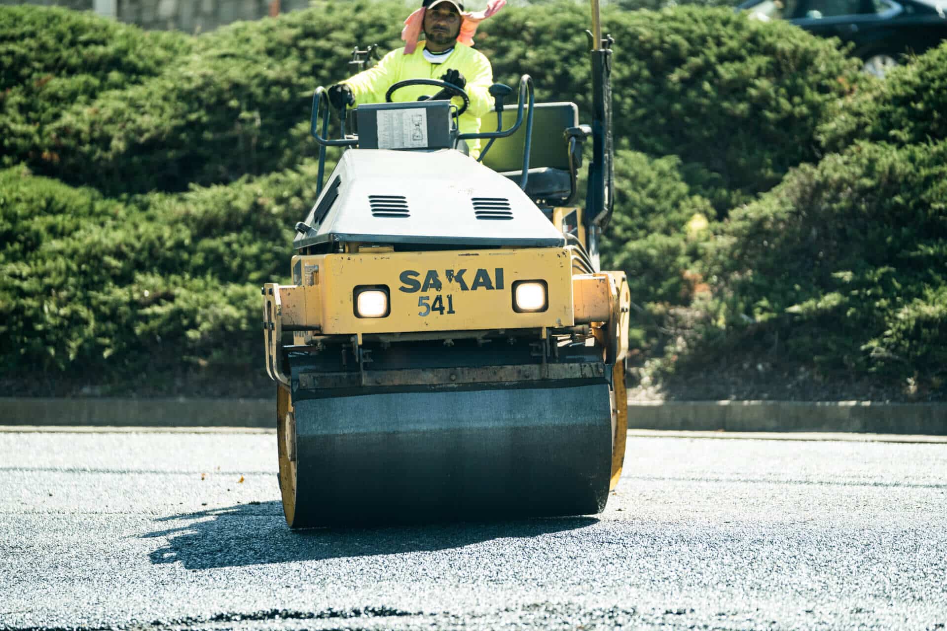 asphalt paving & maintenance