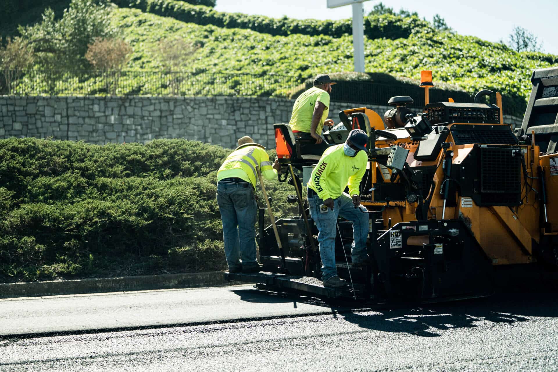 commercial asphalt paving services atlanta