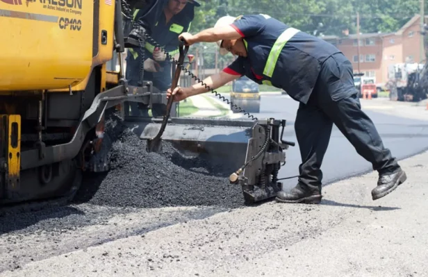 Asphalt-Paving-pkjxvkr7e1qy7vtt5g8har9icwvrossygns7yav13s